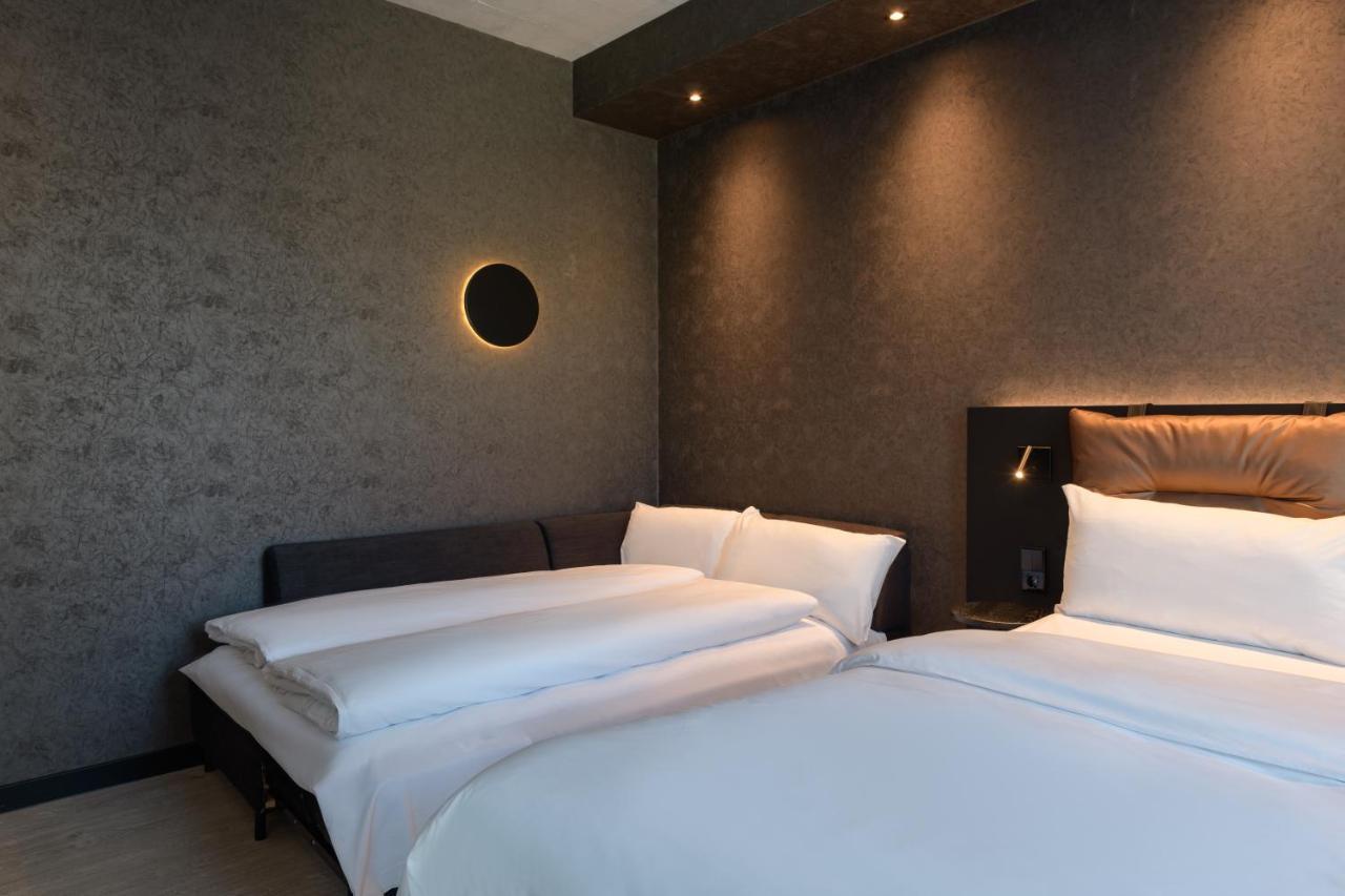 Hotel Ibis Styles FDH Exterior foto