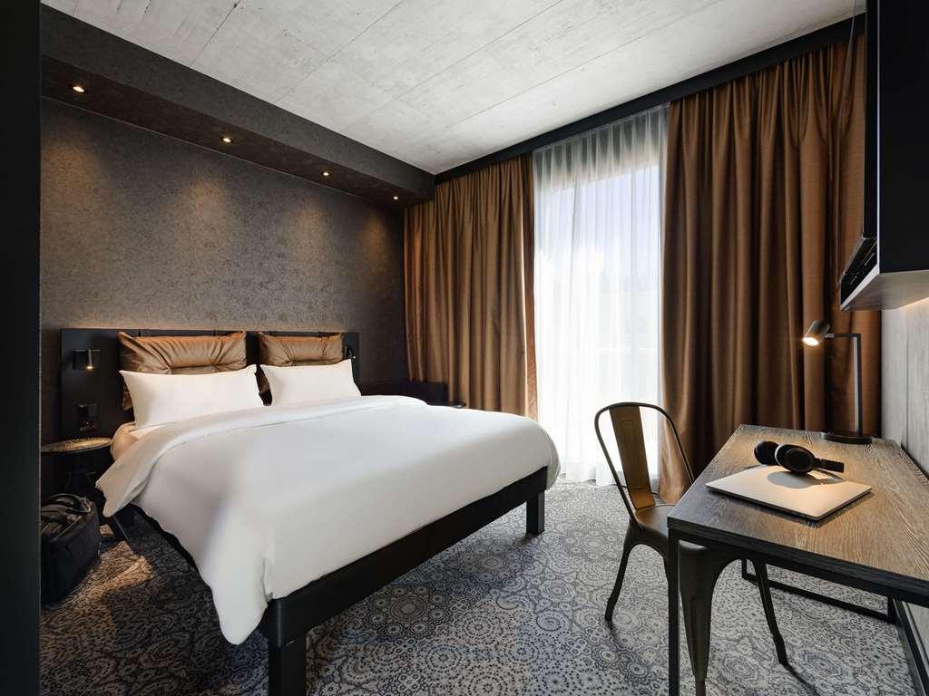 Hotel Ibis Styles FDH Habitación foto