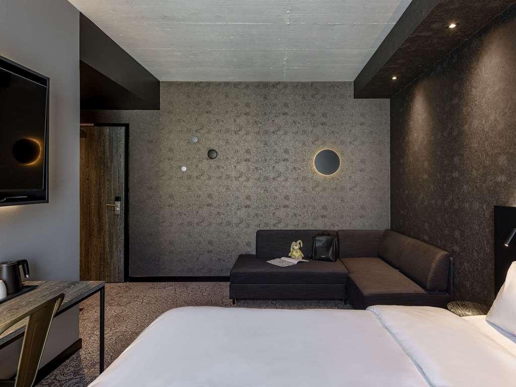 Hotel Ibis Styles FDH Habitación foto