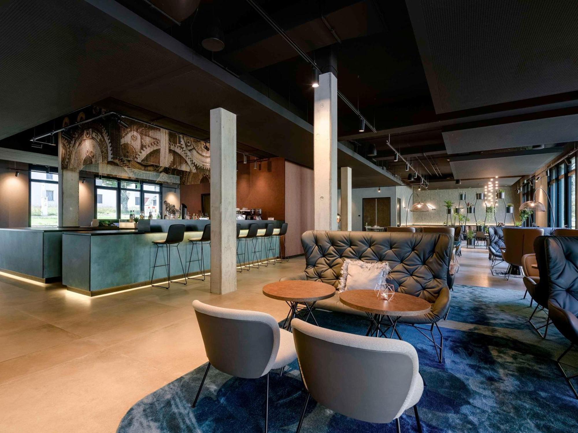 Hotel Ibis Styles FDH Exterior foto